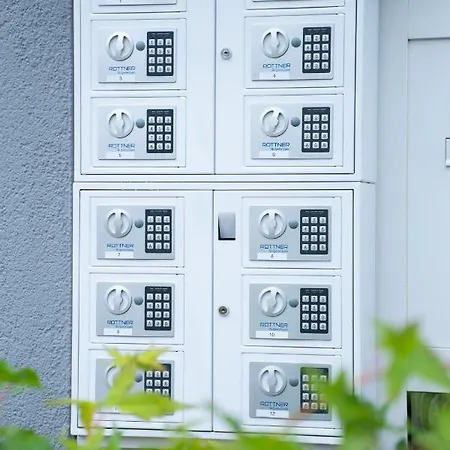 מלון Taste Smart 3*