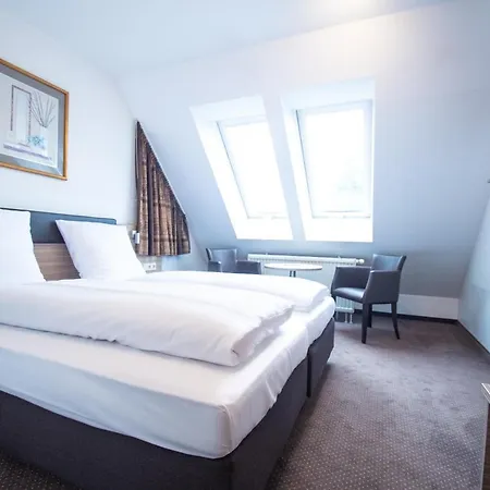 מלון Taste Smart 3*