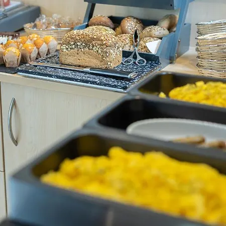 Hotel Taste Smart Hotel Backnang 3*
