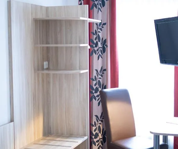 Taste Smart Hotell 3*