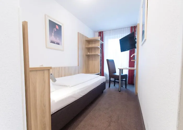 Hotel Taste Smart Hotel Backnang 3*